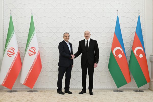 İlham Aliyev ve Mesud Pezeşkiyan Azerbaycan İran Diplomasi Görüşmesi