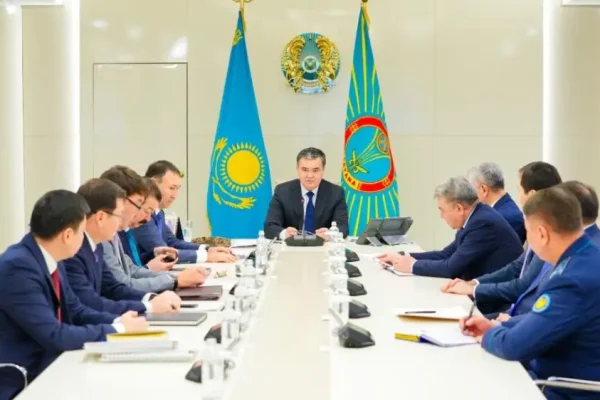 KAZAKİSTAN’DA YENİ ANAYASA SESLERİ: ASTANA’DA TARİHİ TOPLANTI!
