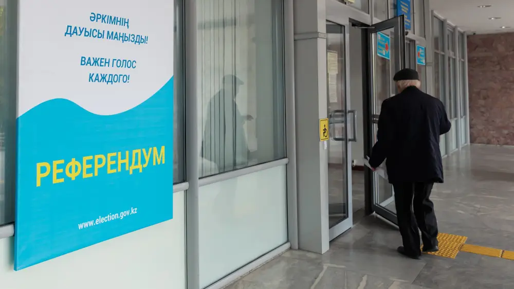KAZAKİSTAN’DA ANAYASA REFERANDUMU: TOKAYEV TARİHİ İLAN ETTİ
